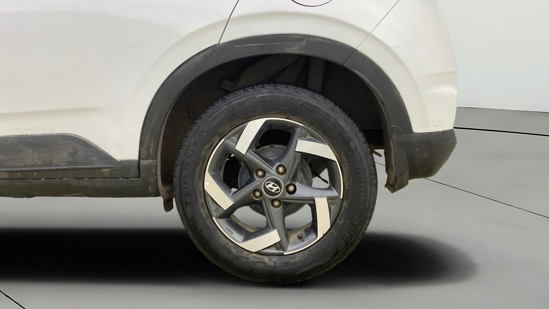 View 2020 Hyundai Venue SX Plus 1.0 Petrol AT Image 12 Used 2020 Hyundai Venue SX Plus 1.0 Petrol AT Image 12