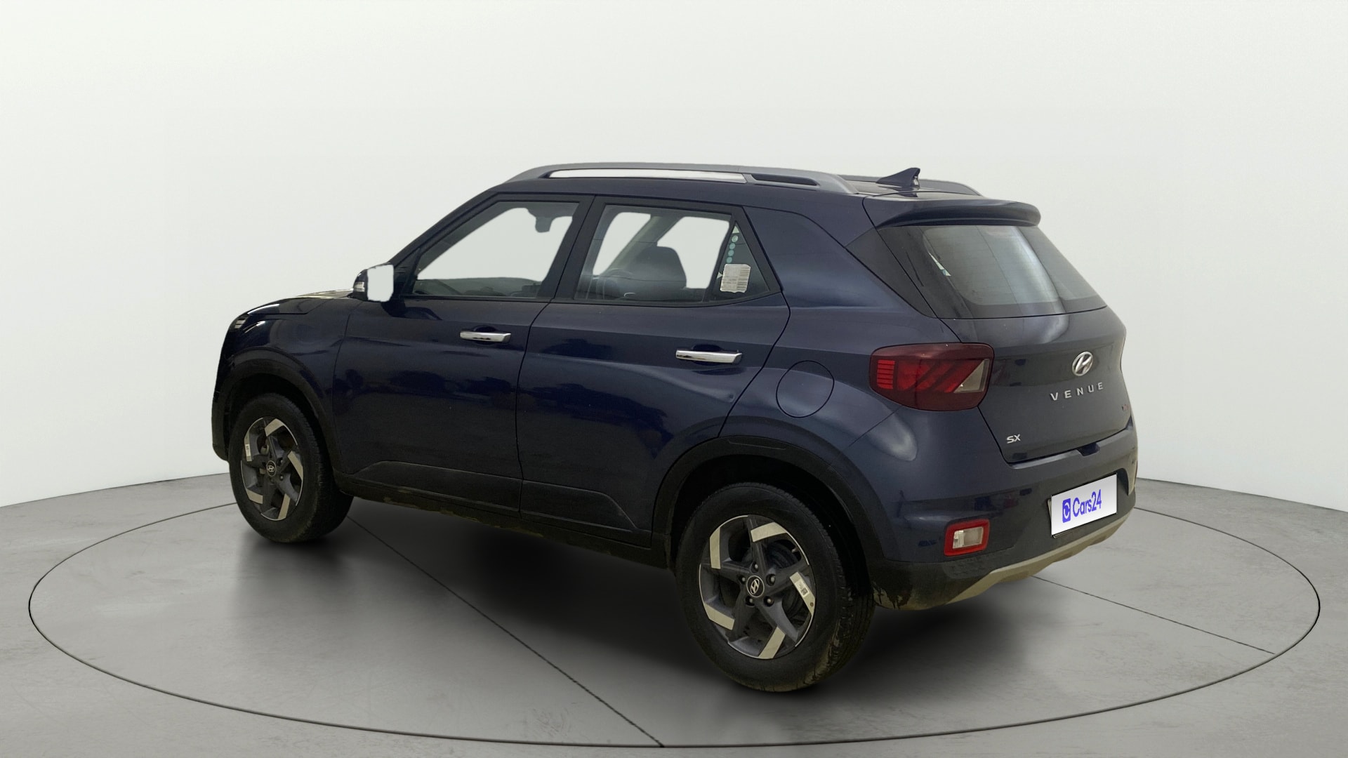 View 2021 Hyundai Venue SX Plus 1.0 Petrol AT Image 2 Used 2021 Hyundai Venue SX Plus 1.0 Petrol AT Image 2