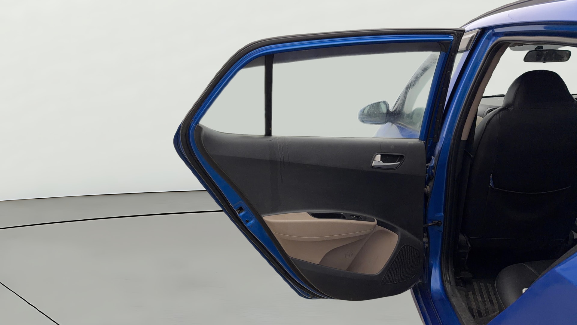 View 2018 Hyundai Grand i10 Sportz 1.2 Kappa Image 22 Used 2018 Hyundai Grand i10 Sportz 1.2 Kappa Image 22
