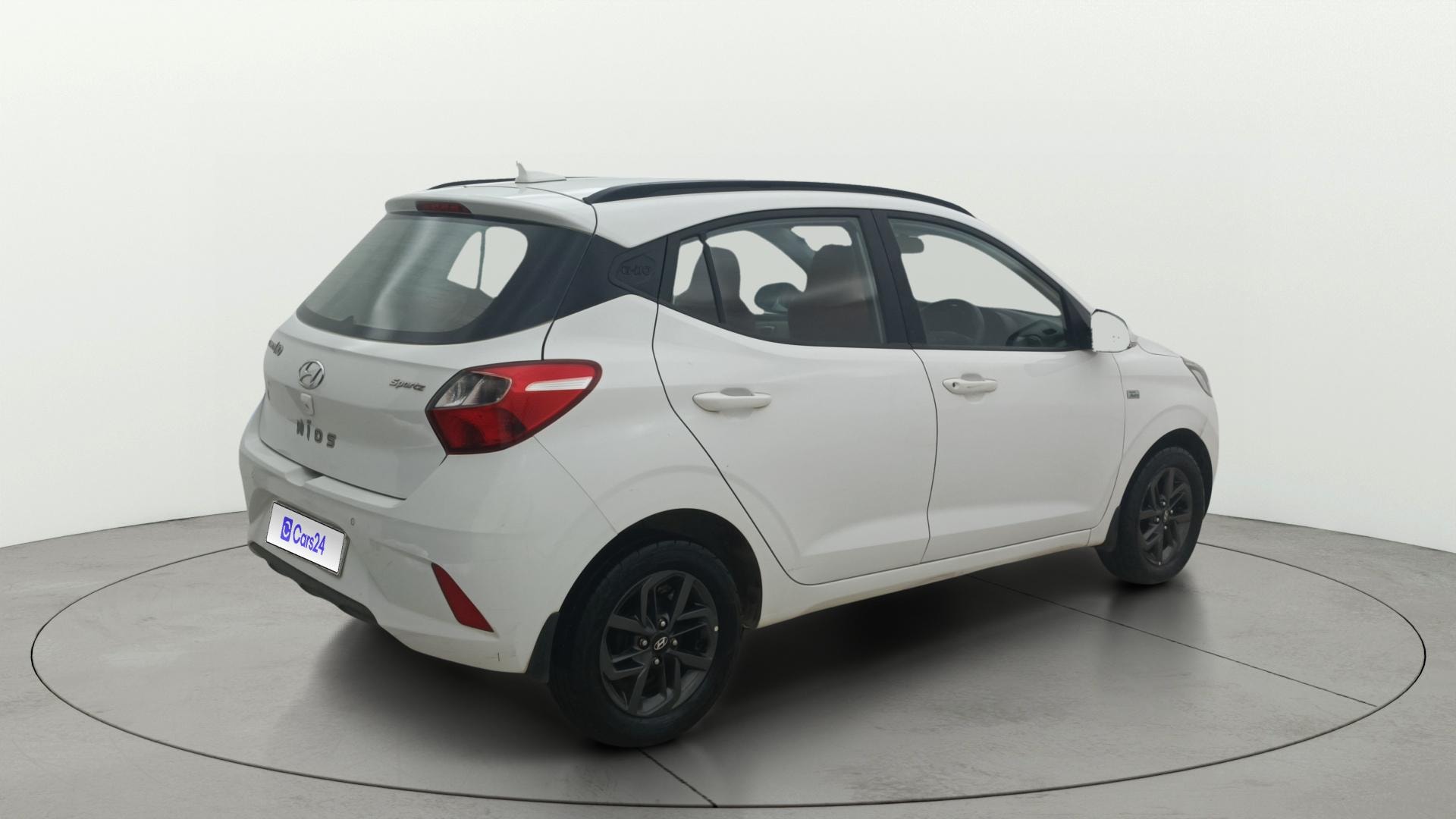 View 2020 Hyundai Grand i10 Nios Sportz Petrol AMT Image 43 Used 2020 Hyundai Grand i10 Nios Sportz Petrol AMT Image 43
