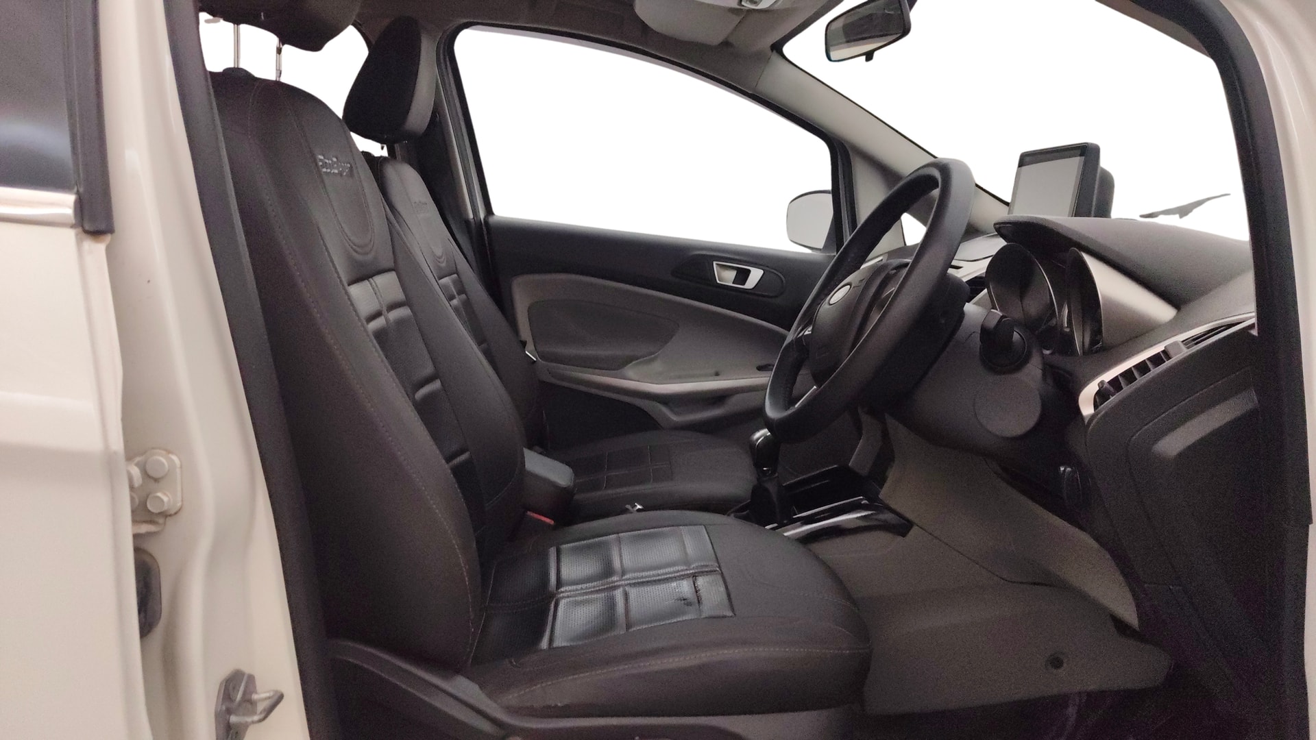 View 2017 Ford EcoSport 1.5 TDCi Diesel Ambiente BS IV Image 26 Used 2017 Ford EcoSport 1.5 TDCi Diesel Ambiente BS IV Image 26