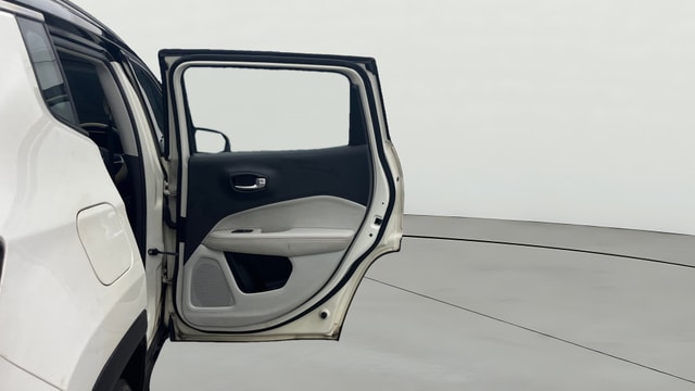 View Jeep Compass Image 7 Used Jeep Compass Image 7