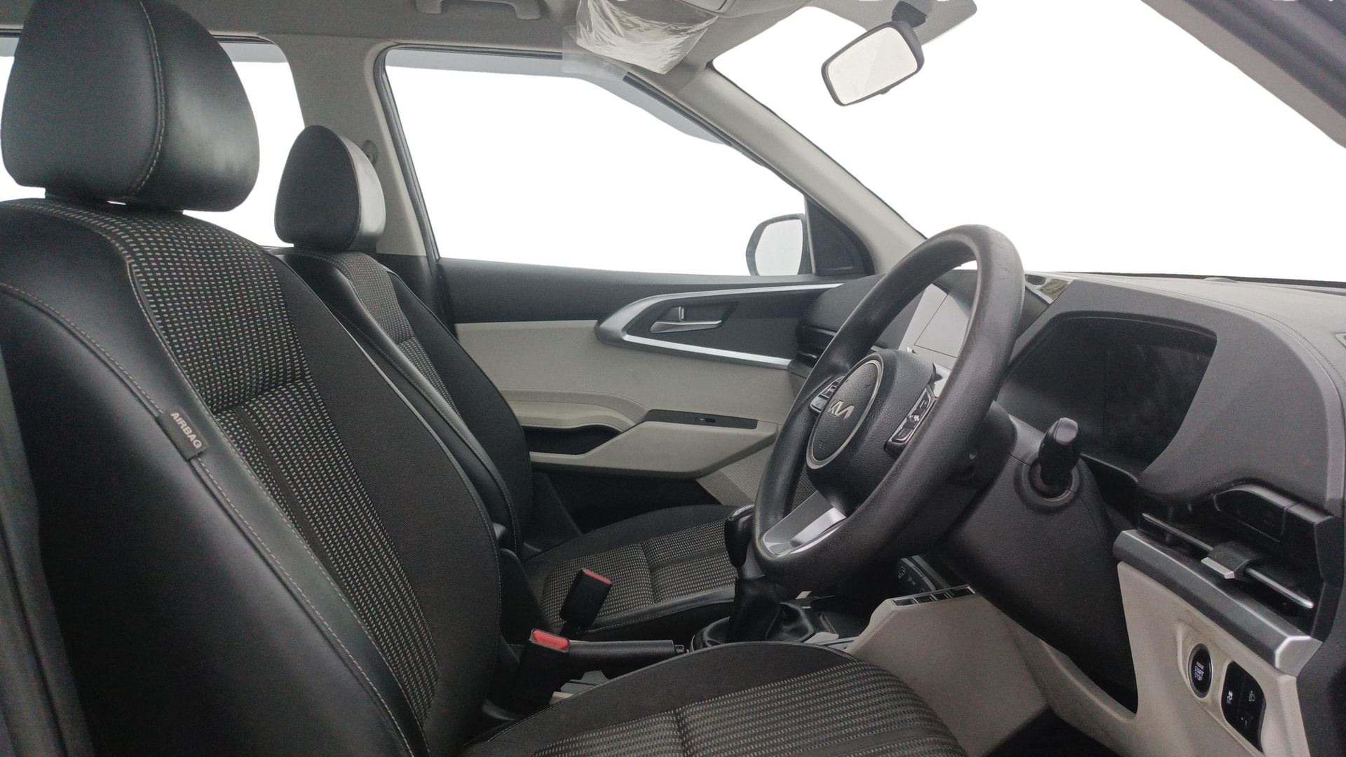 Used 2022 Kia Carens Used 2022 Kia Carens