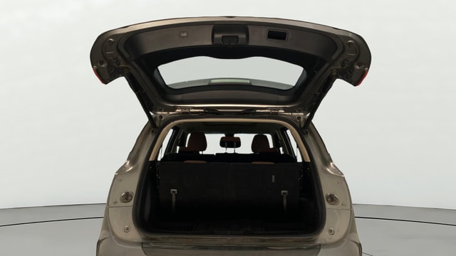 View MG Hector Plus Image 33 Used MG Hector Plus Image 33