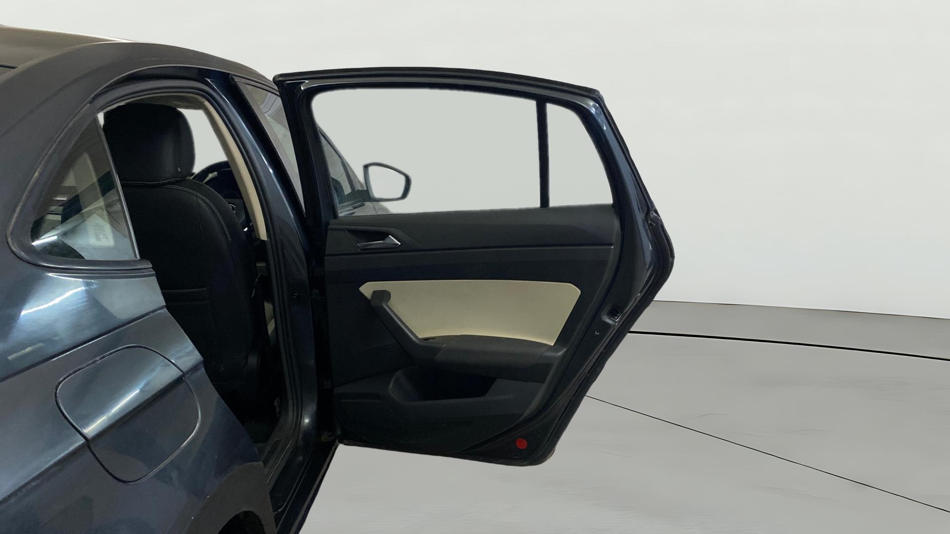 View 2022 Skoda Slavia Ambition 1.0 TSI AT Image 8 Used 2022 Skoda Slavia Ambition 1.0 TSI AT Image 8