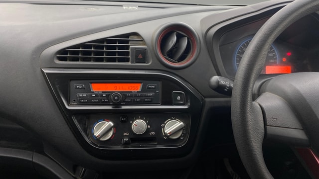 View Datsun Redi GO Image 17 Used Datsun Redi GO Image 17