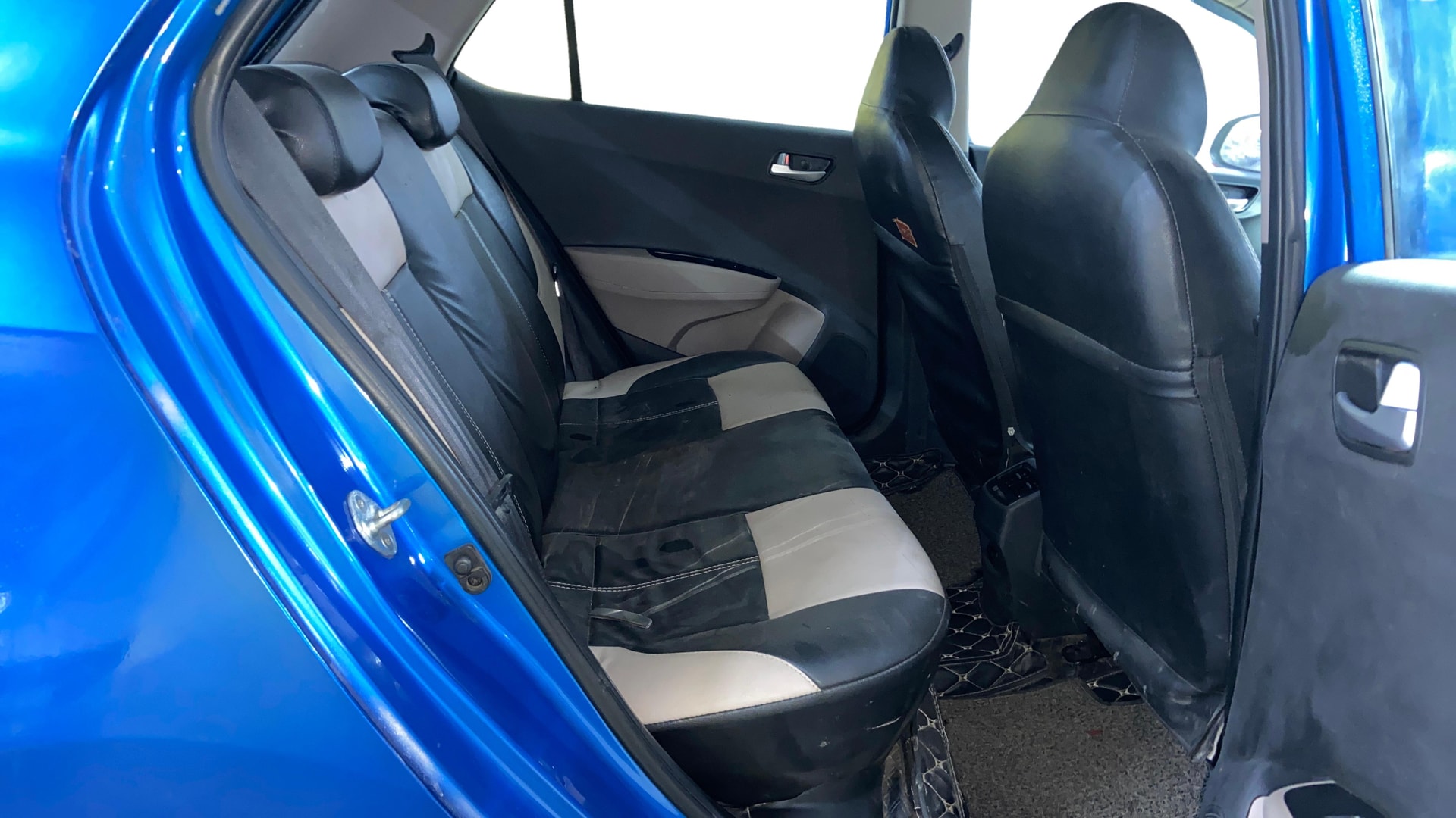 View 2018 Hyundai Grand i10 1.2 Asta Petrol Image 35 Used 2018 Hyundai Grand i10 1.2 Asta Petrol Image 35