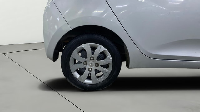View Hyundai EON Image 31 Used Hyundai EON Image 31