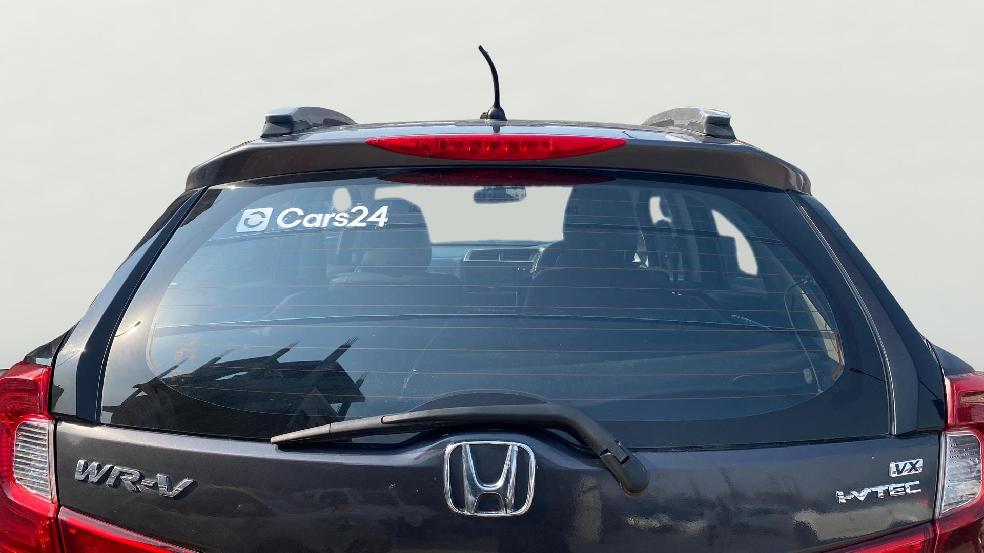 View 2020 Honda WR-V S MT Diesel Edge Edition Image 3 Used 2020 Honda WR-V S MT Diesel Edge Edition Image 3