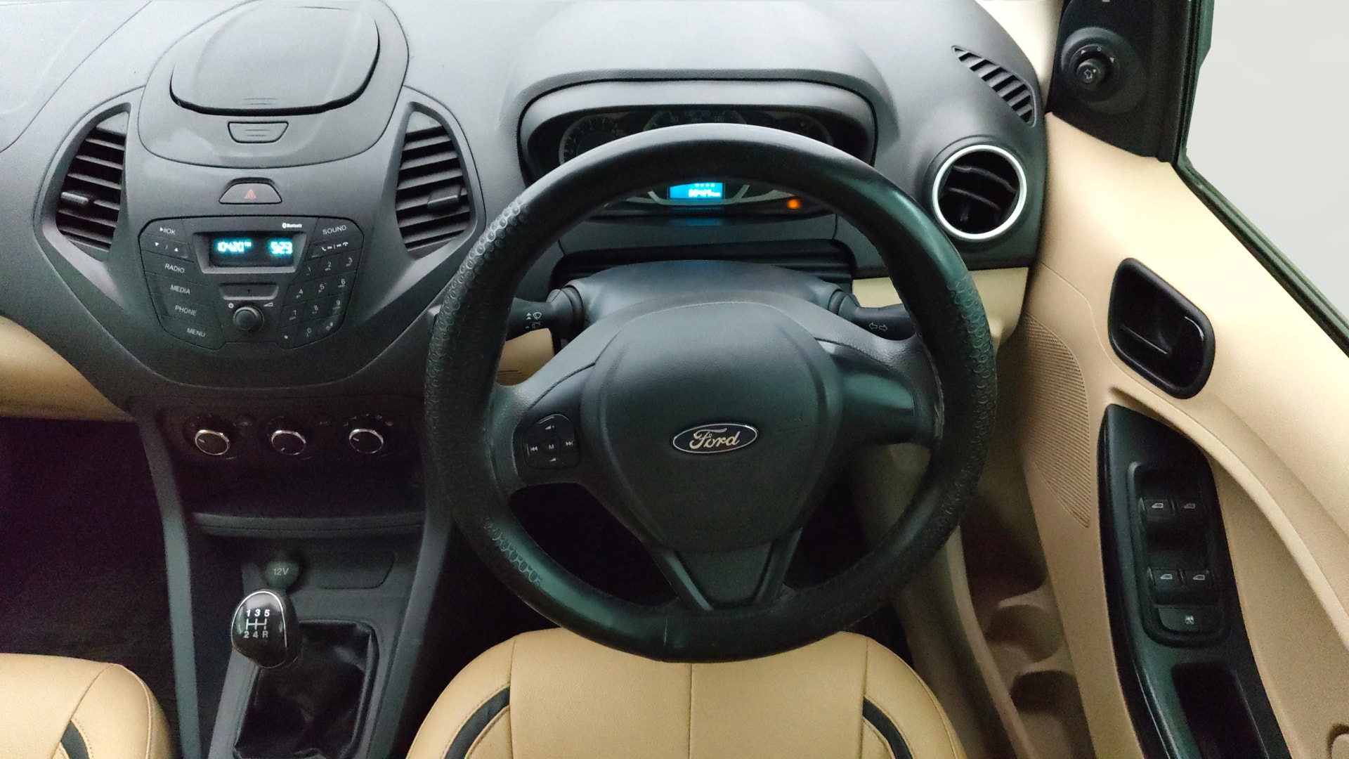 View 2017 Ford Figo Aspire 1.2P Ambiente MT BS IV Image 20 Used 2017 Ford Figo Aspire 1.2P Ambiente MT BS IV Image 20