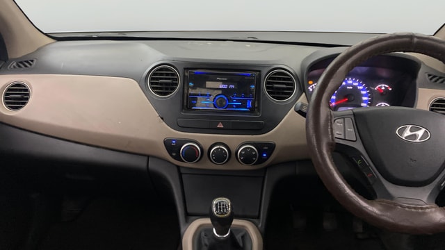 View Hyundai Xcent Image 17 Used Hyundai Xcent Image 17