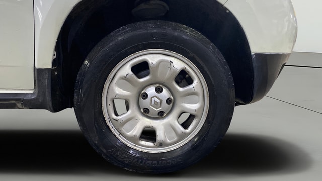 View Renault Duster Image 46 Used Renault Duster Image 46