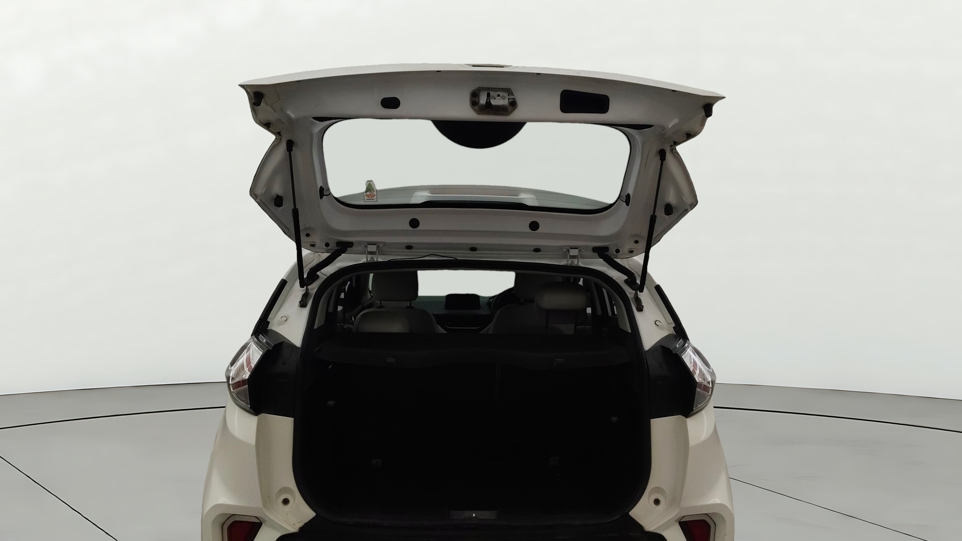 View 2022 Tata Nexon Revotron XE Image 32 Used 2022 Tata Nexon Revotron XE Image 32