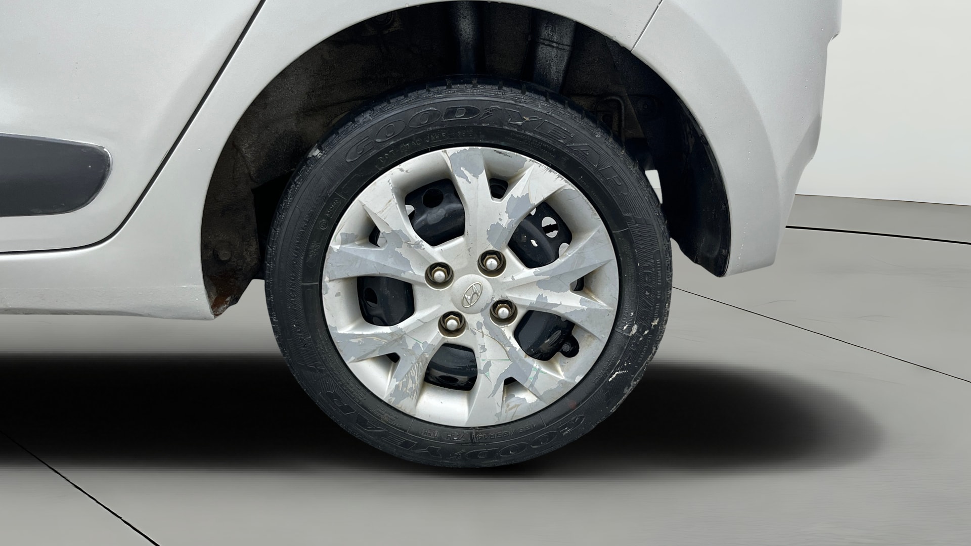 View 2017 Hyundai Grand i10 Sportz 1.2 Kappa Image 11 Used 2017 Hyundai Grand i10 Sportz 1.2 Kappa Image 11