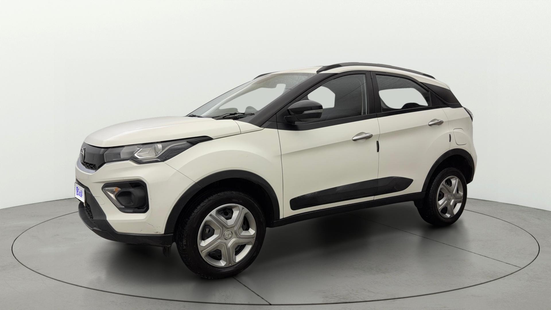 View 2023 Tata Nexon Revotron XE Image 35 Used 2023 Tata Nexon Revotron XE Image 35