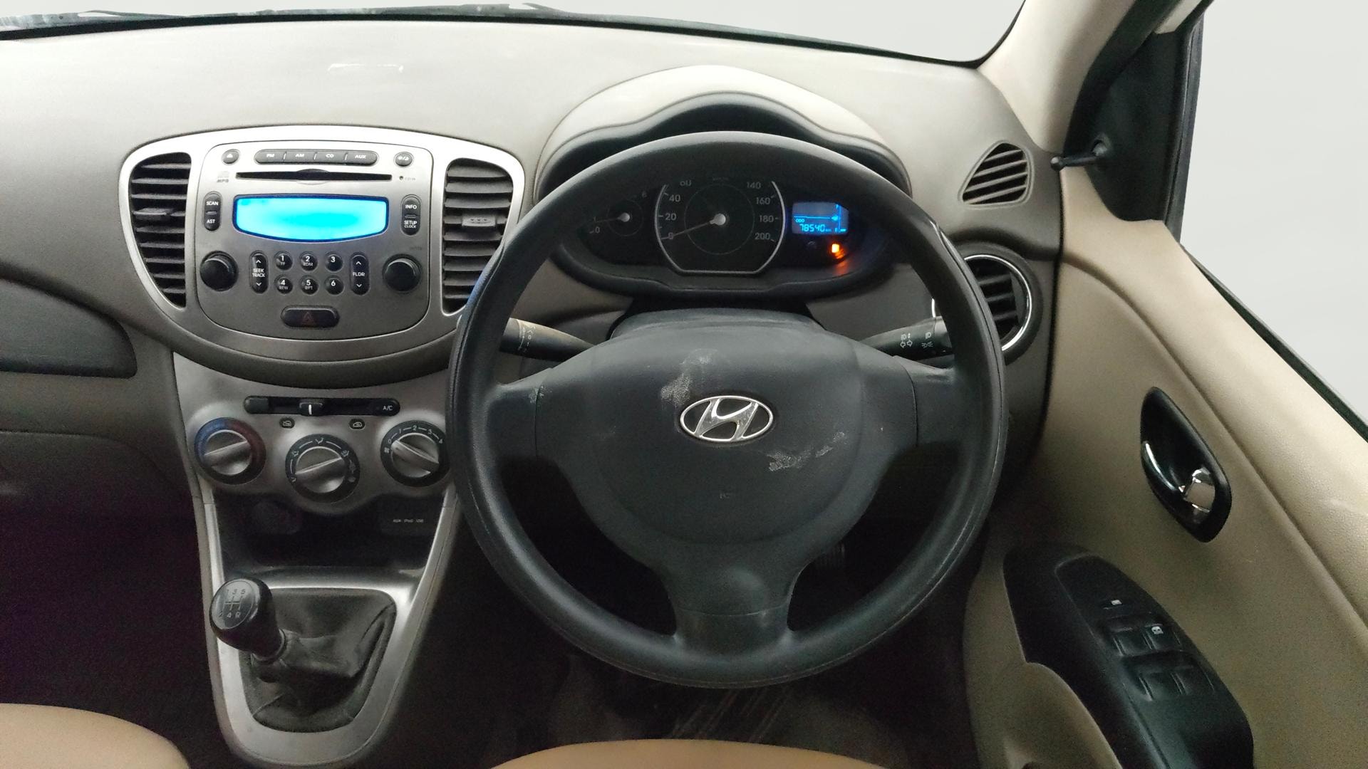 View 2014 Hyundai i10 1.2 Asta MT Image 20 Used 2014 Hyundai i10 1.2 Asta MT Image 20