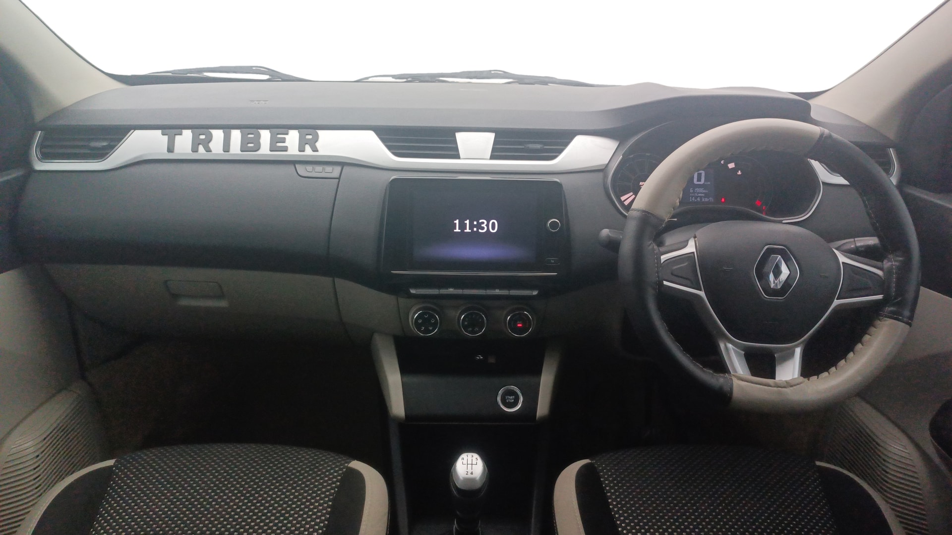 Used 2021 Renault Triber Used 2021 Renault Triber