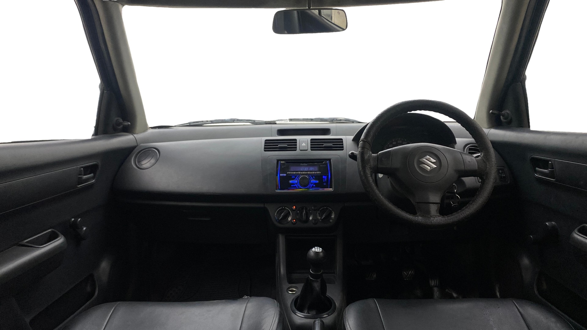 View 2016 Maruti Suzuki 1000 Base Variant Image 15 Used 2016 Maruti Suzuki 1000 Base Variant Image 15