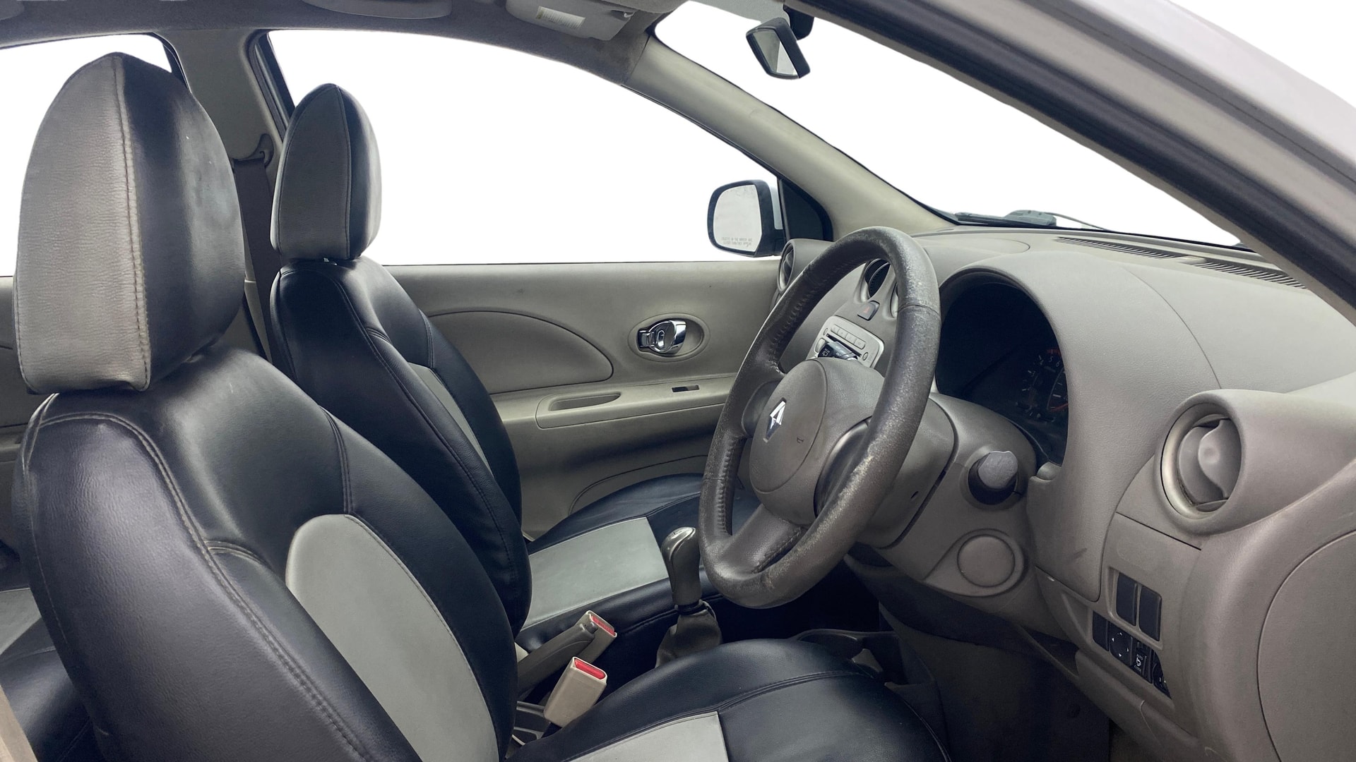 View 2013 Renault Pulse RxZ Diesel Image 25 Used 2013 Renault Pulse RxZ Diesel Image 25
