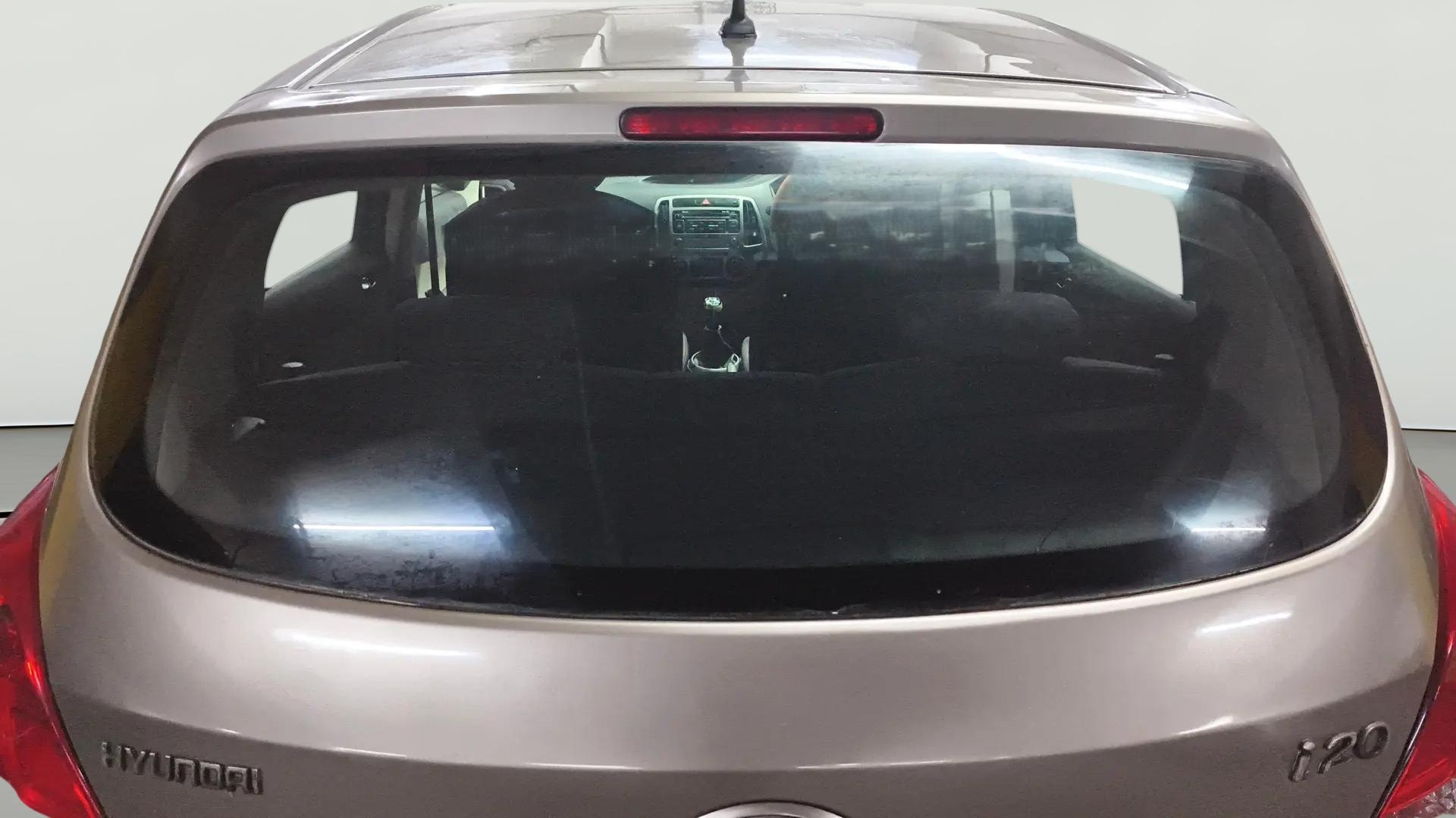 View 2013 Hyundai Elite i20 1.4 Era Diesel BS IV Image 3 Used 2013 Hyundai Elite i20 1.4 Era Diesel BS IV Image 3