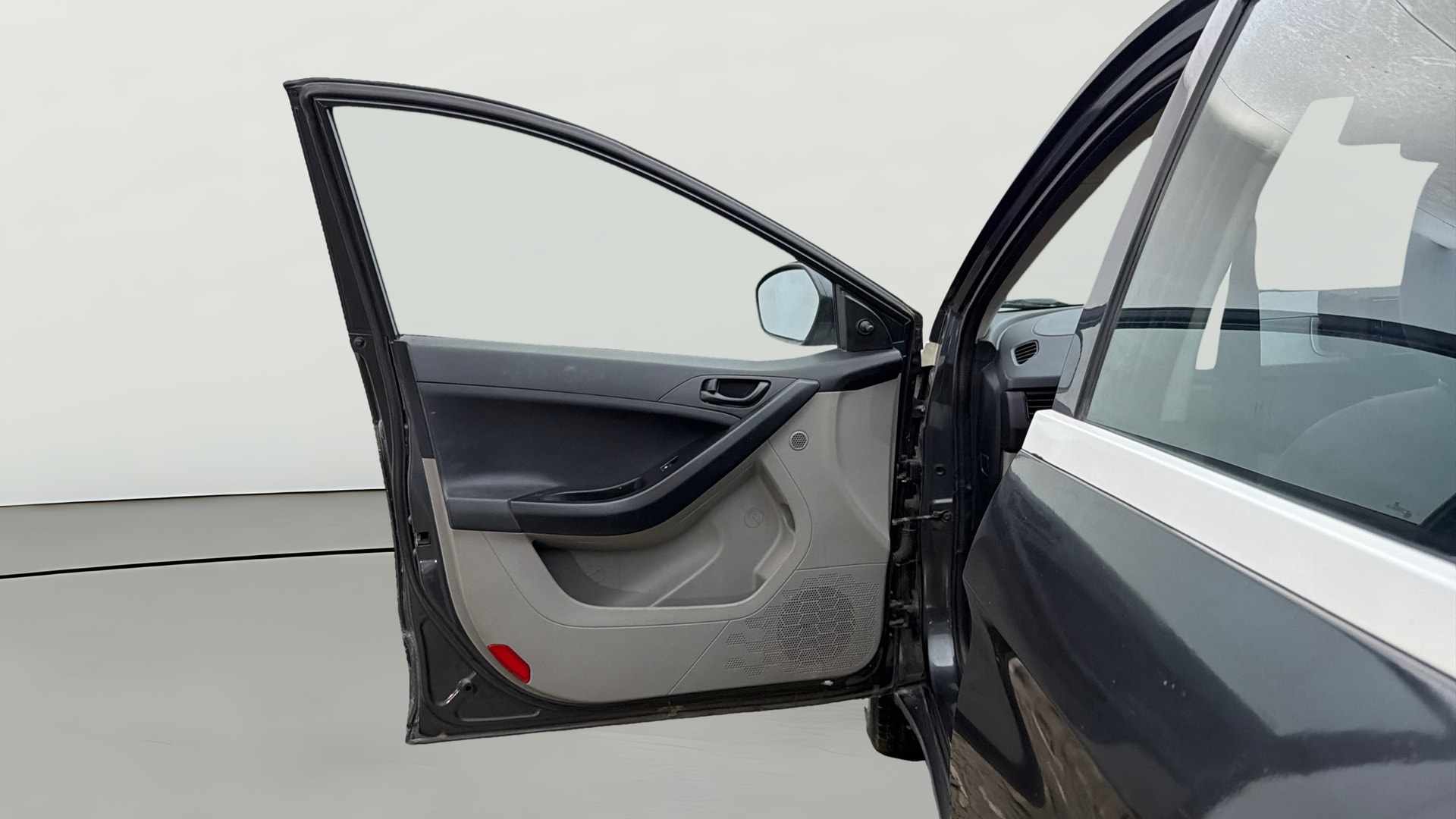 Used 2018 Tata Nexon Used 2018 Tata Nexon