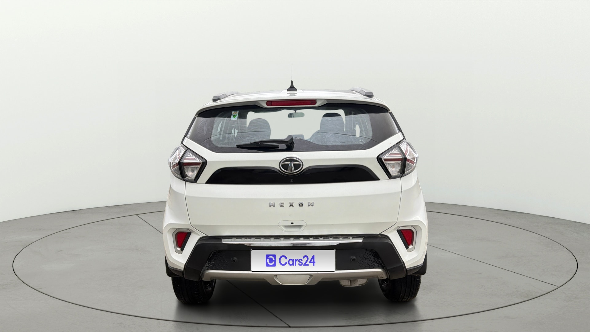 View 2022 Tata Nexon Revotron XE Image 40 Used 2022 Tata Nexon Revotron XE Image 40