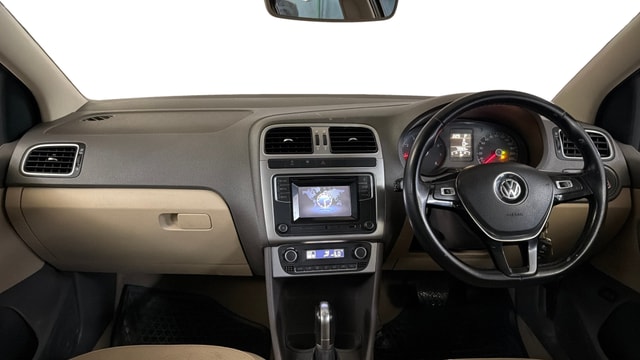 View Volkswagen Vento Image 16 Used Volkswagen Vento Image 16