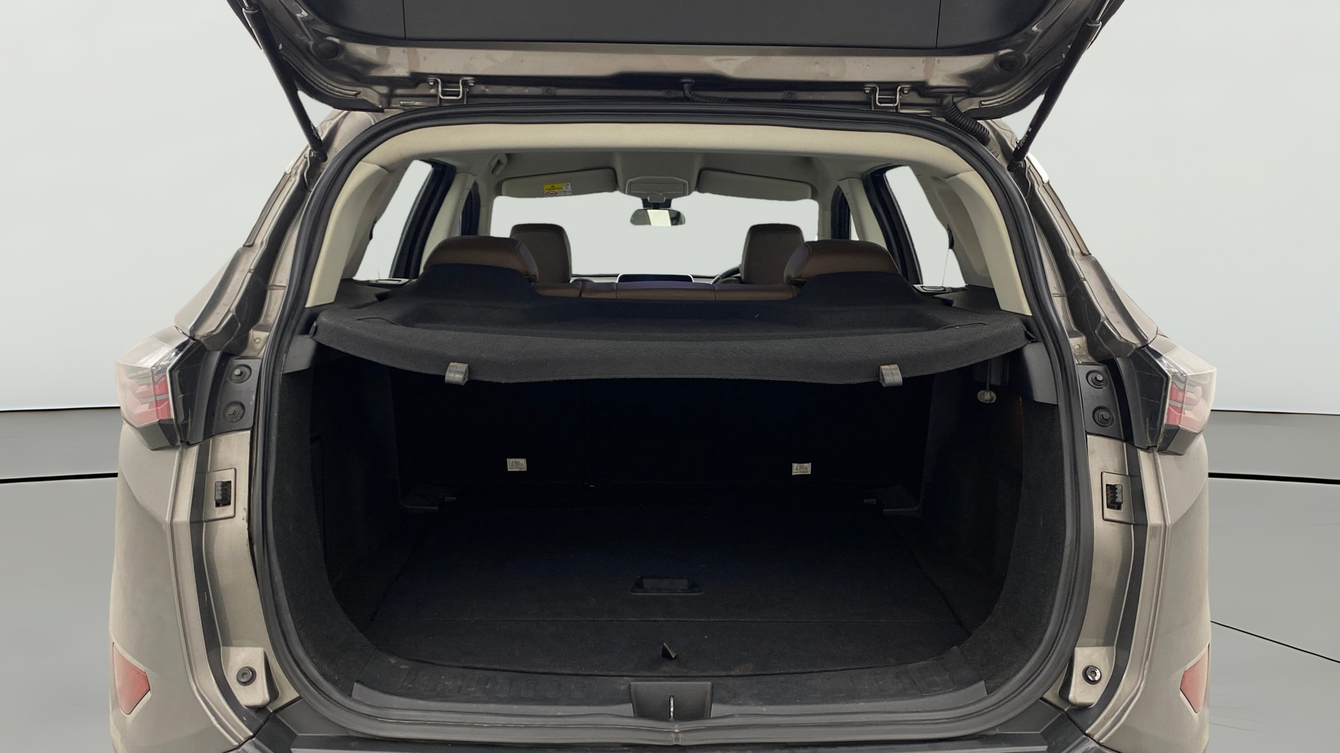 View 2019 Tata Harrier XE Image 39 Used 2019 Tata Harrier XE Image 39