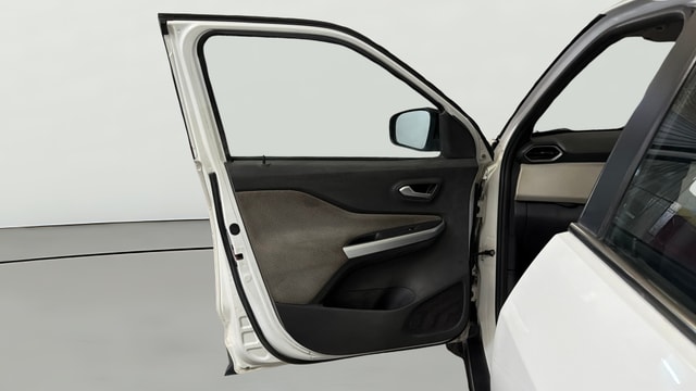 View Nissan Magnite Image 31 Used Nissan Magnite Image 31