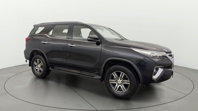 View Toyota Fortuner Image 15 Used Toyota Fortuner Image 15