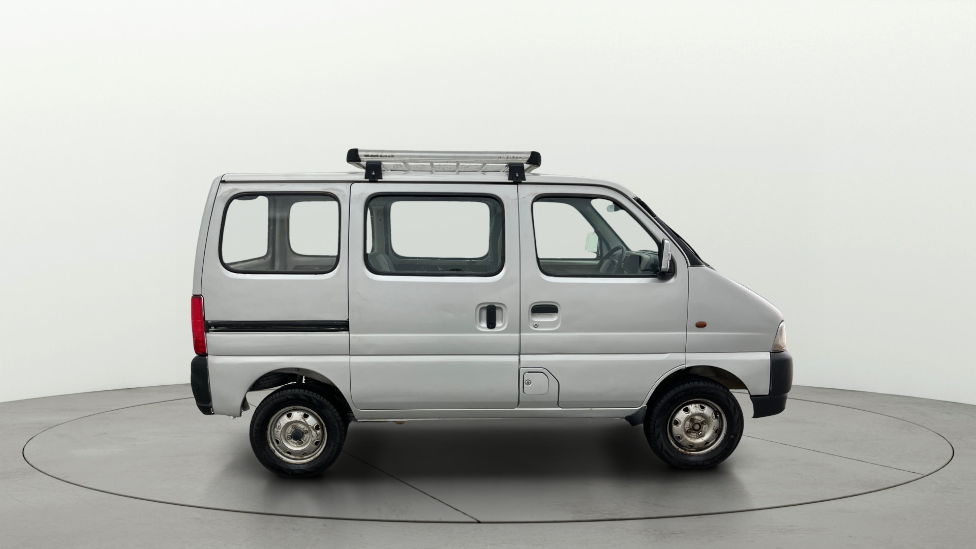 View 2017 Maruti Suzuki 1000 Base Variant Image 8 Used 2017 Maruti Suzuki 1000 Base Variant Image 8