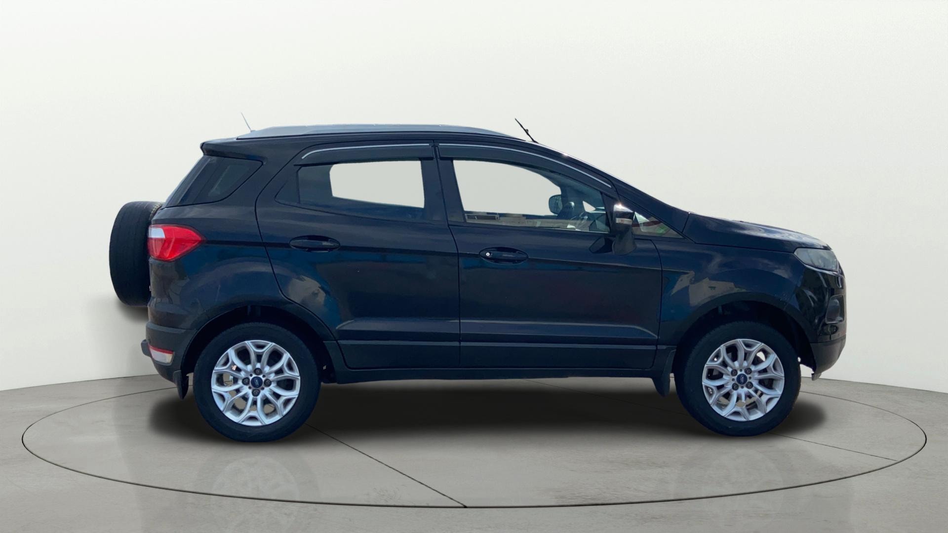 View 2015 Ford EcoSport 1.5 TDCi Diesel Ambiente BS IV Image 27 Used 2015 Ford EcoSport 1.5 TDCi Diesel Ambiente BS IV Image 27