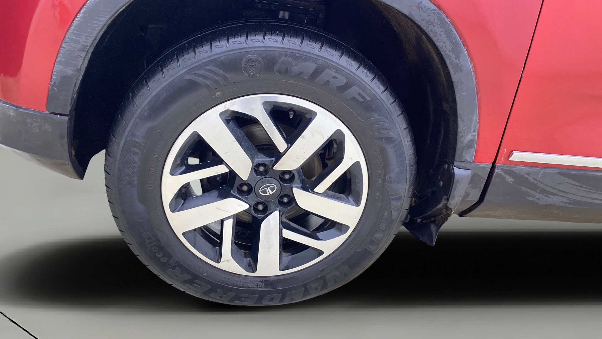 View 2022 Tata Harrier XE Image 36 Used 2022 Tata Harrier XE Image 36