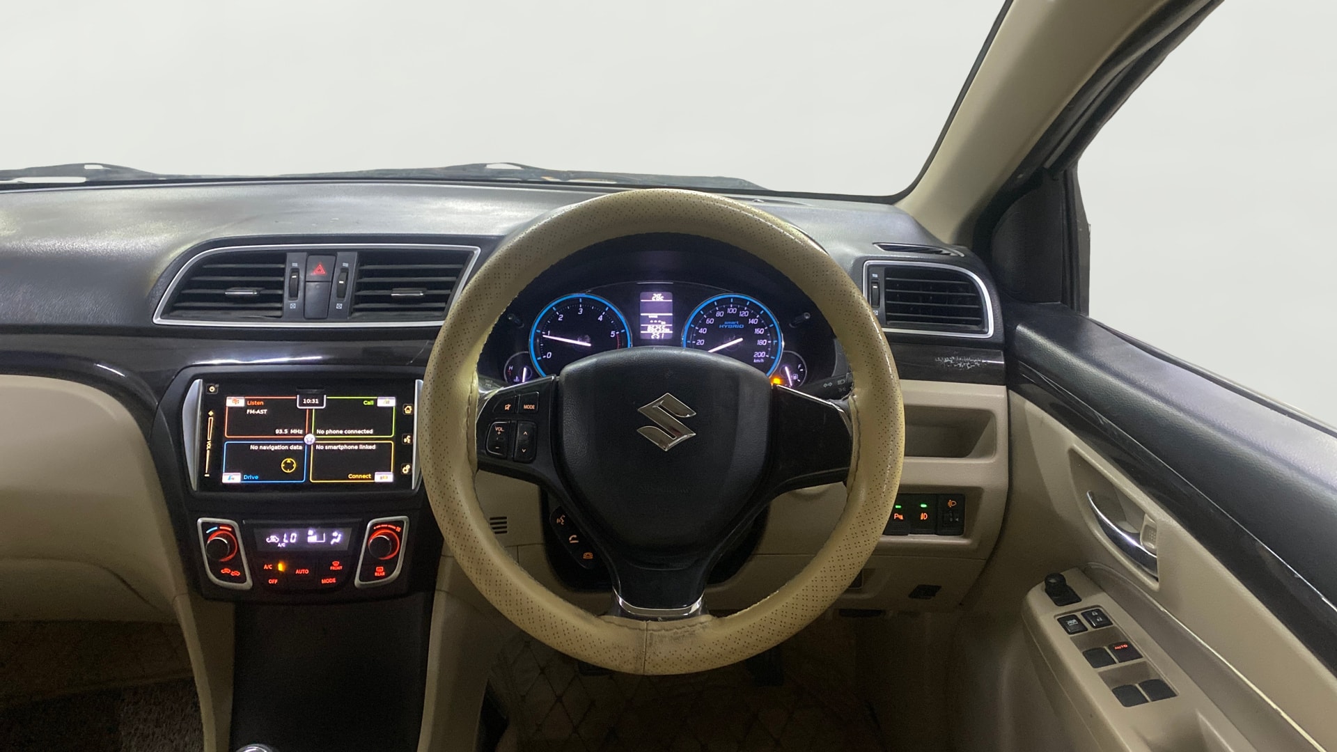 View 2017 Maruti Suzuki 1000 Base Variant Image 20 Used 2017 Maruti Suzuki 1000 Base Variant Image 20