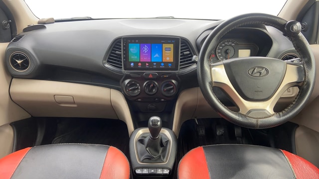 View Hyundai New Santro Image 15 Used Hyundai New Santro Image 15