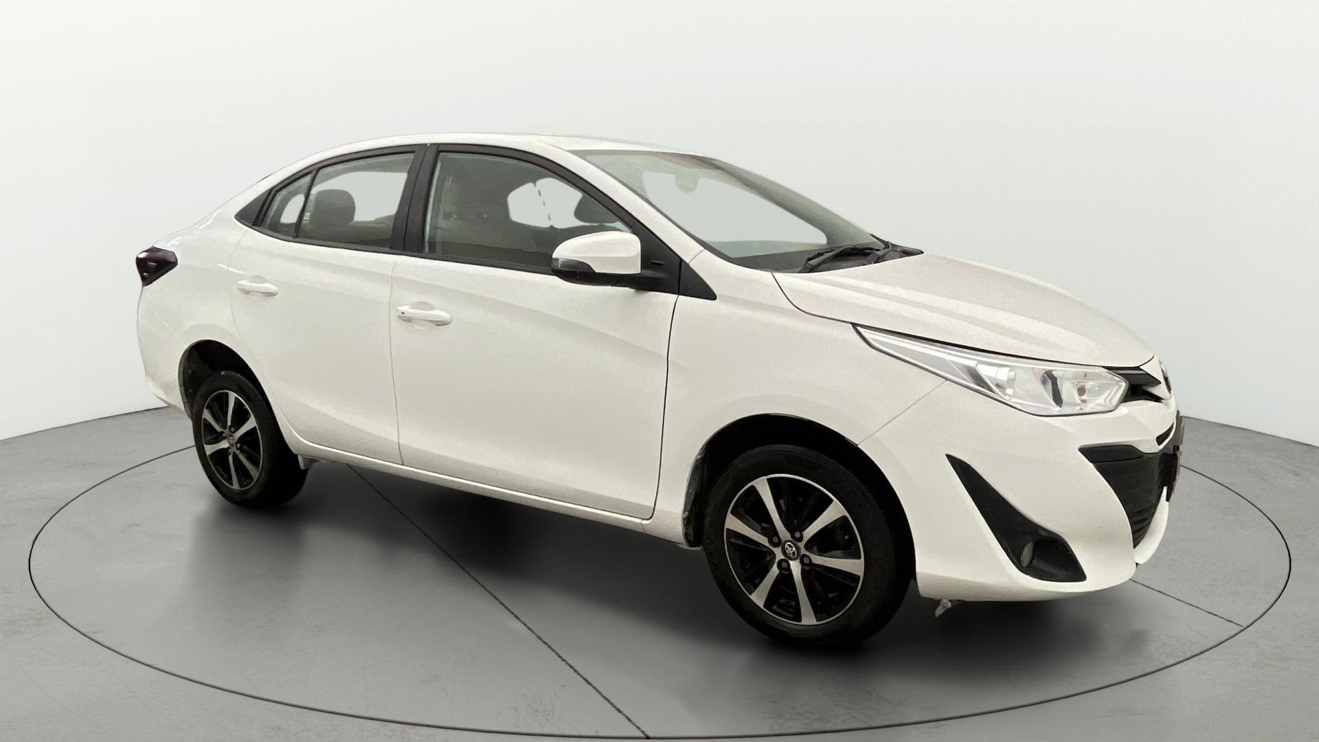 View 2020 Toyota Yaris G MT Image 37 Used 2020 Toyota Yaris G MT Image 37