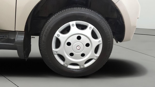 View Mahindra Quanto Image 40 Used Mahindra Quanto Image 40