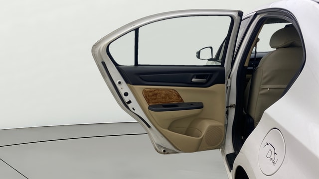 View Honda Amaze Image 22 Used Honda Amaze Image 22
