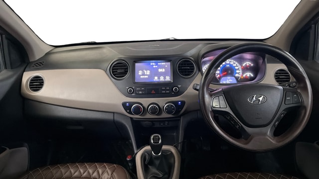 View Hyundai Grand i10 Image 15 Used Hyundai Grand i10 Image 15