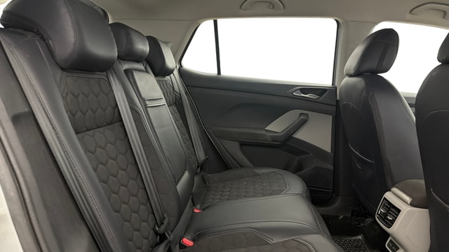 View Skoda Kushaq Image 30 Used Skoda Kushaq Image 30