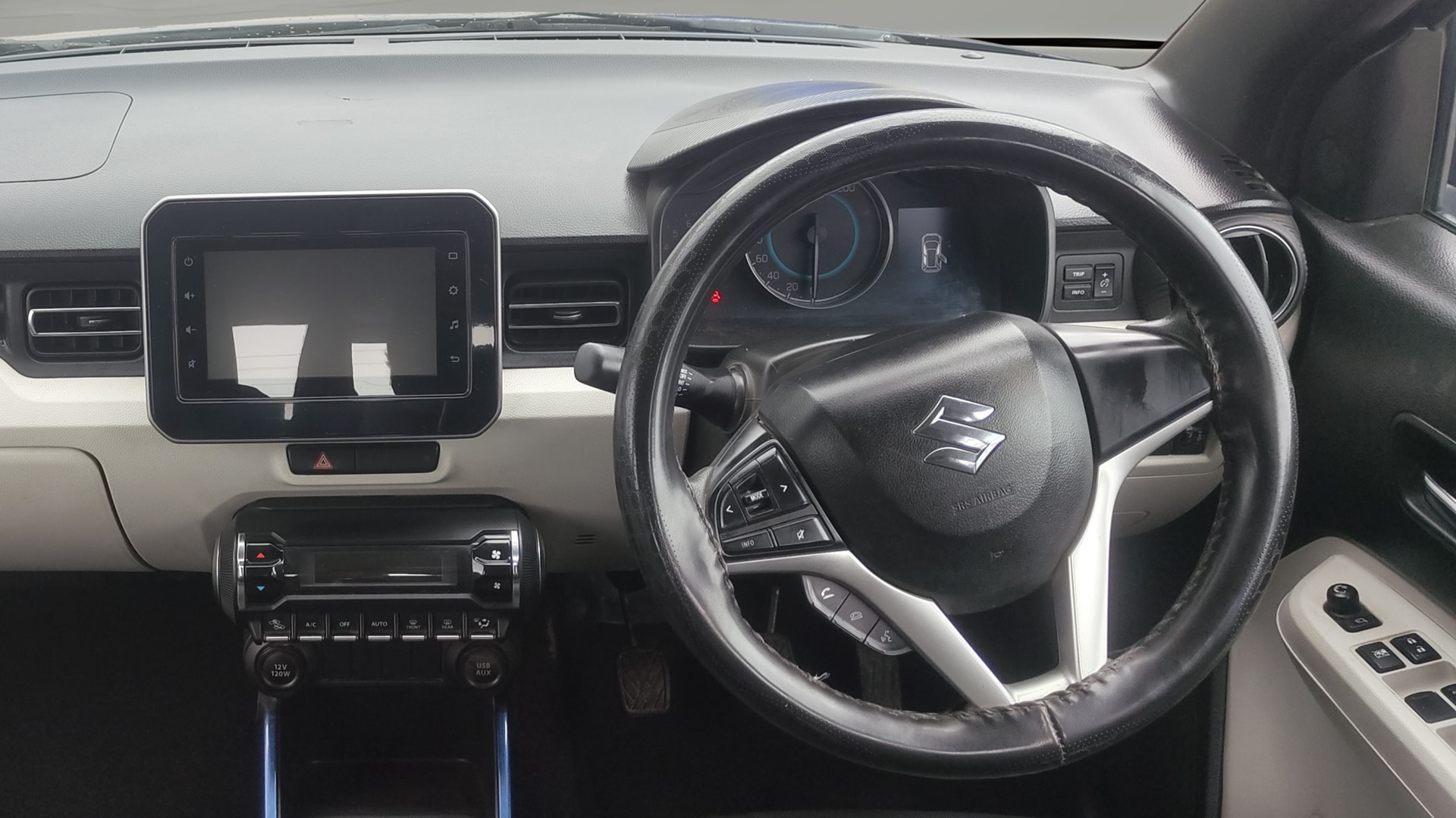 View 2022 Maruti Suzuki 1000 Base Variant Image 20 Used 2022 Maruti Suzuki 1000 Base Variant Image 20