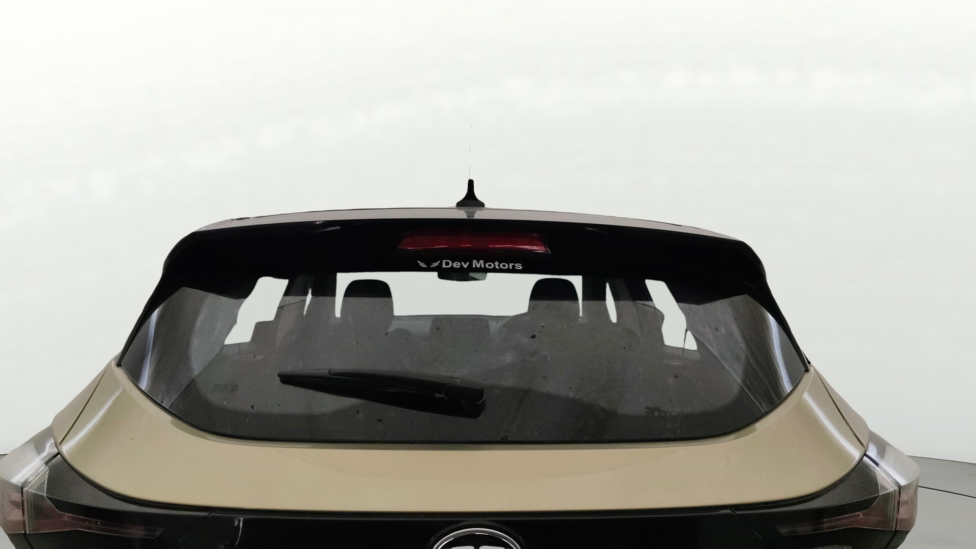 View 2022 Tata Harrier XE Image 5 Used 2022 Tata Harrier XE Image 5