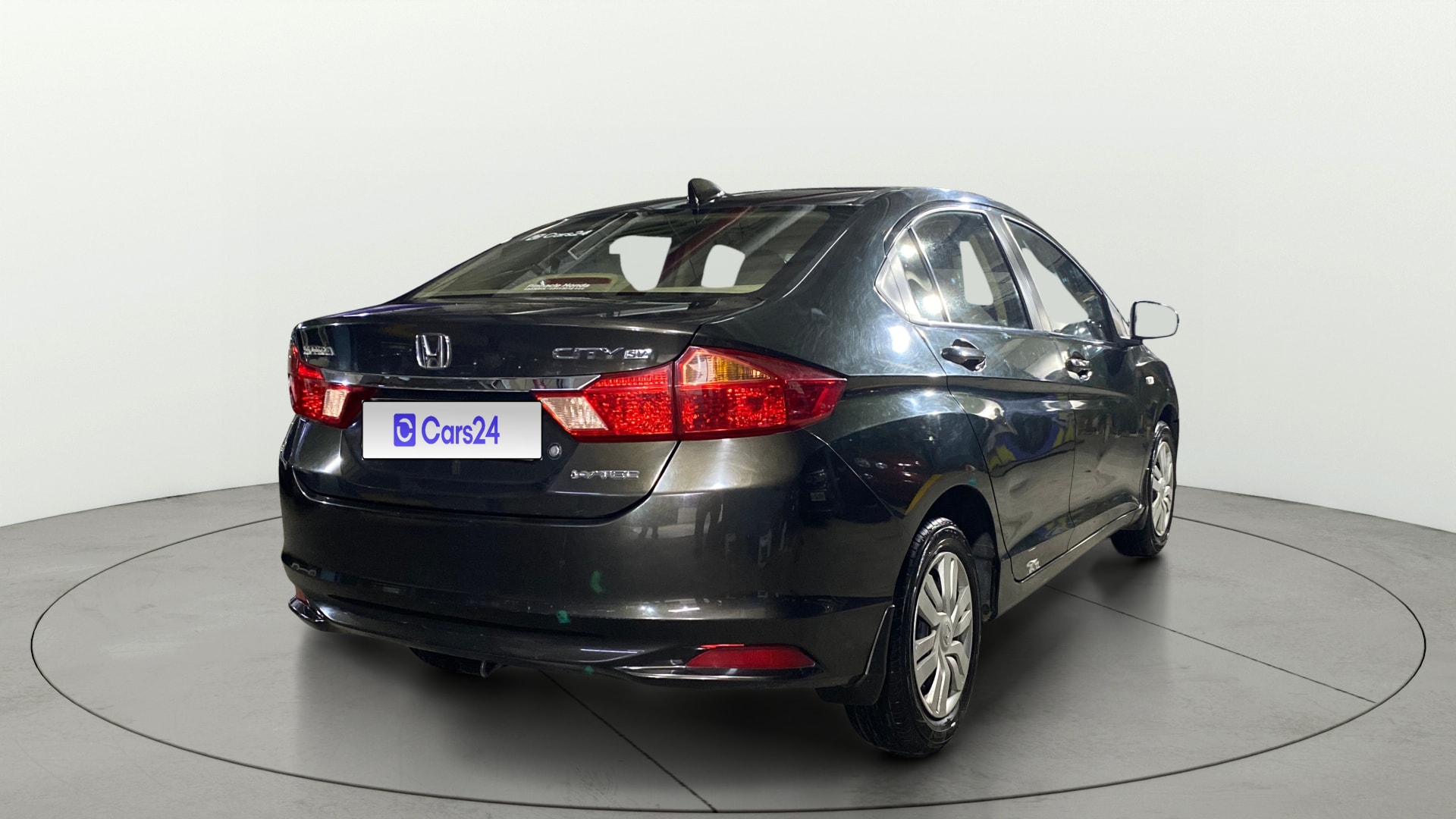 View 2015 Honda City ZX MT Diesel Anniversary Edition Image 42 Used 2015 Honda City ZX MT Diesel Anniversary Edition Image 42