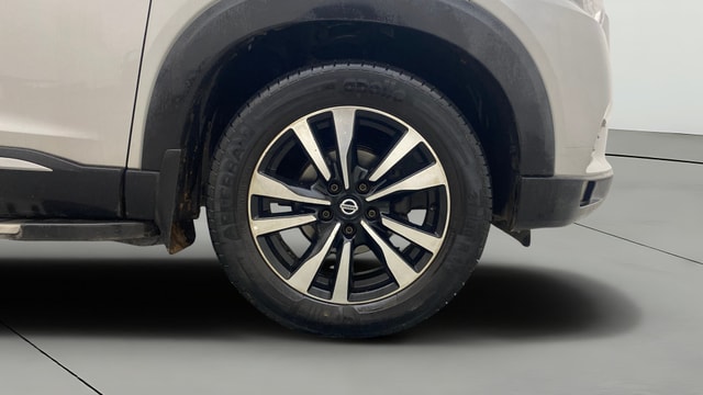 View Nissan Kicks Image 40 Used Nissan Kicks Image 40