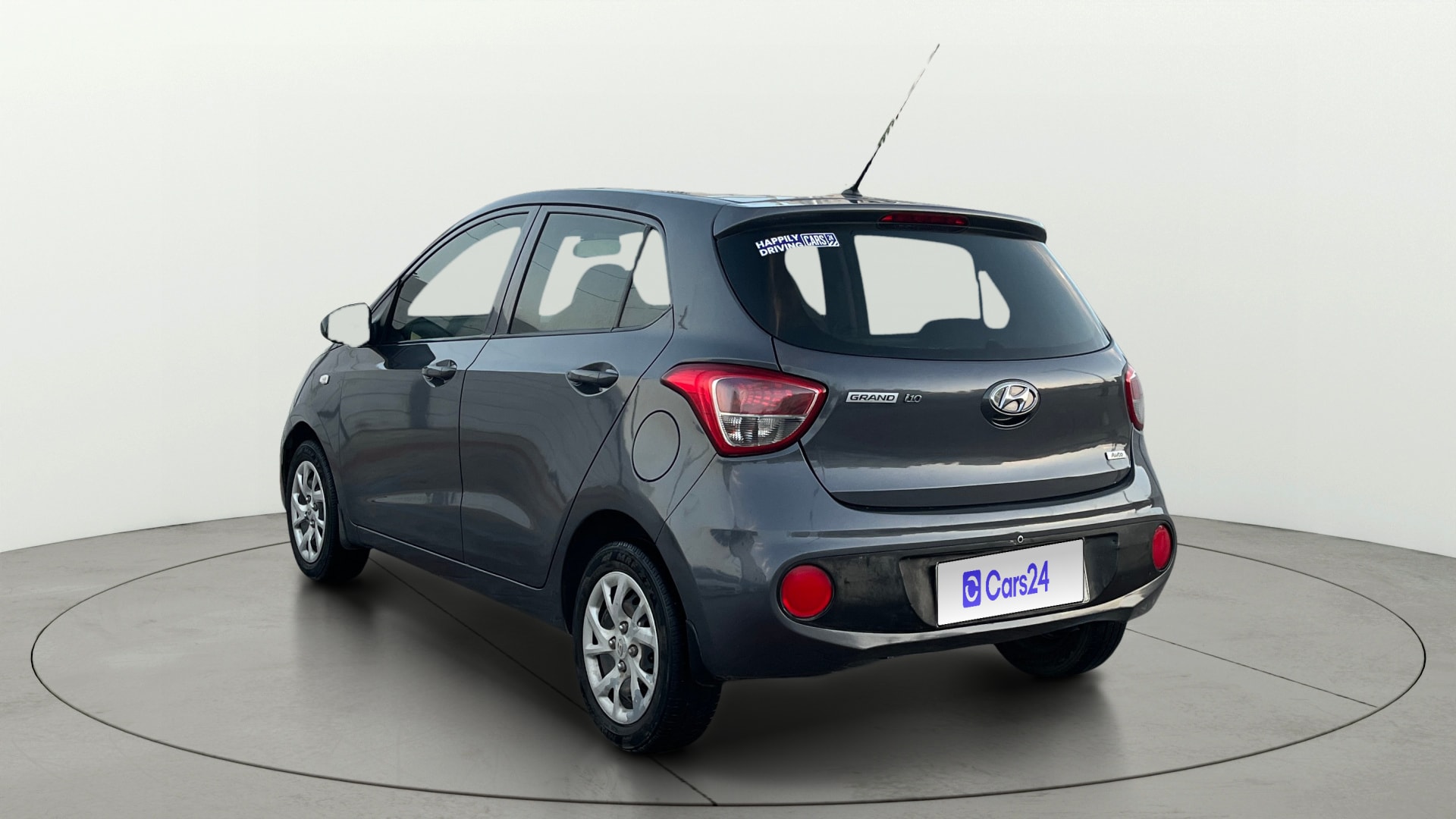 View 2017 Hyundai Grand i10 1.2 Magna Petrol AT Image 2 Used 2017 Hyundai Grand i10 1.2 Magna Petrol AT Image 2