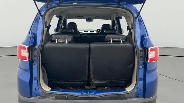 View Renault Triber Image 41 Used Renault Triber Image 41