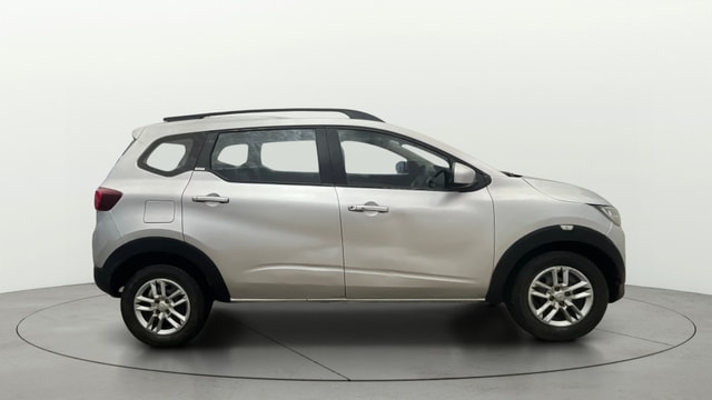 View Renault Triber Image 8 Used Renault Triber Image 8