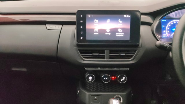 View Renault Kiger Image 17 Used Renault Kiger Image 17