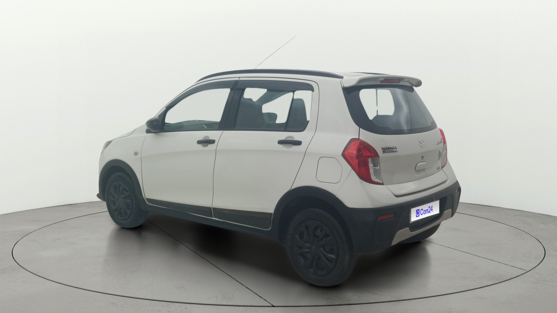 View 2018 Maruti Suzuki 1000 Base Variant Image 2 Used 2018 Maruti Suzuki 1000 Base Variant Image 2