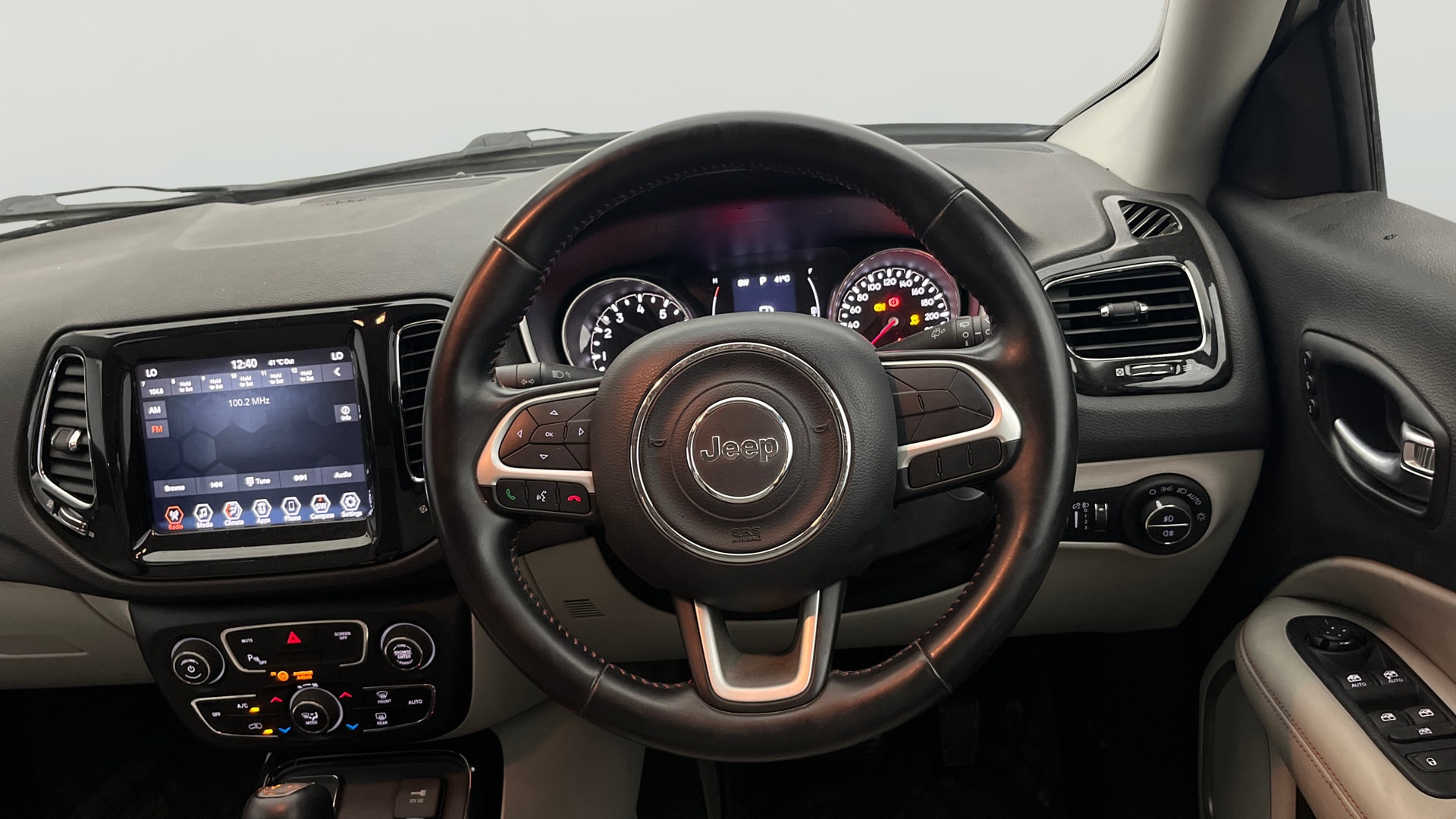 View 2019 Jeep Compass Limited Plus AT Image 12 Used 2019 Jeep Compass Limited Plus AT Image 12